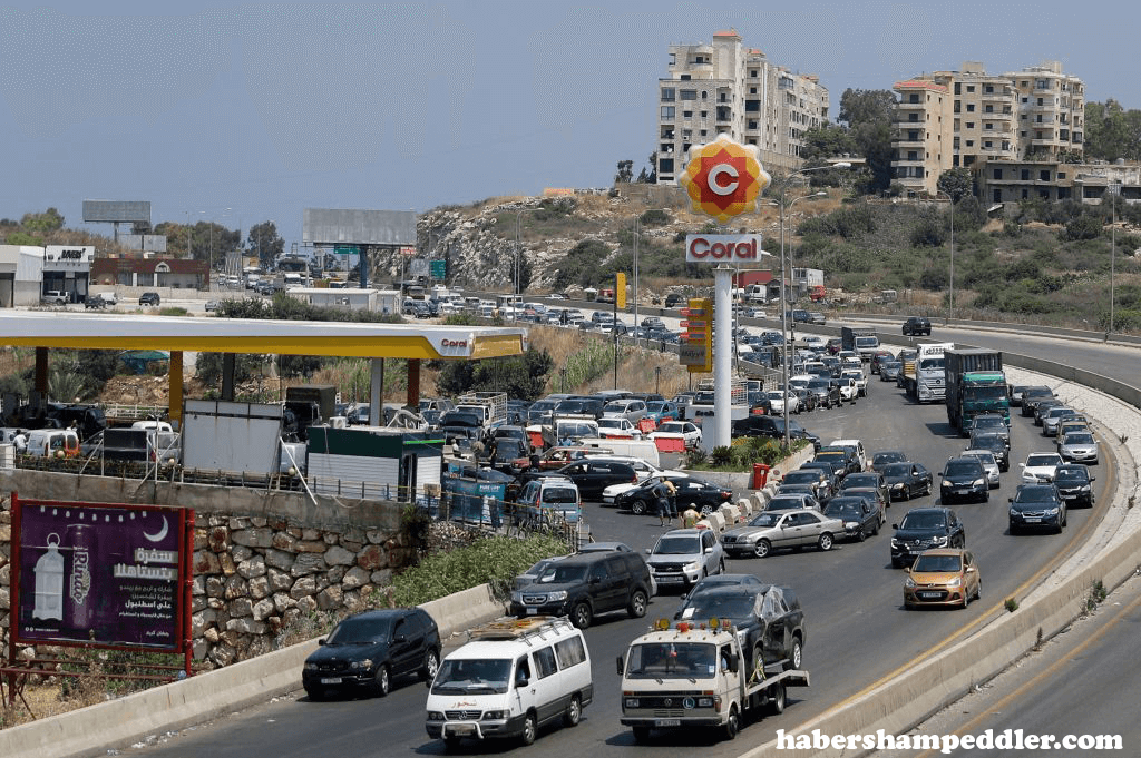 Lebanon reduces นายกรัฐมนตรีรักษาการของเลบานอนเมื่อวันศุกร์ได้รับอนุมัติสำหรับการจัดหาเงินทุนสำหรับการนำเข้าเชื้อเพลิงในอัตราที่สูงกว่า