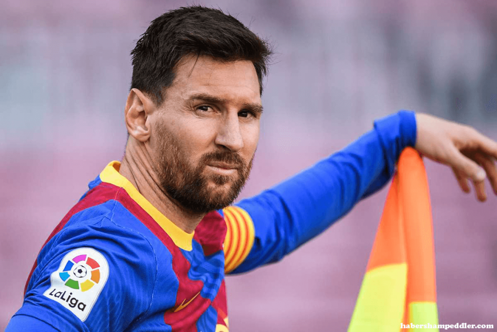 Messi’s future สัญญาของลิโอเนล เมสซี่กับบาร์เซโลนาสิ้นสุดลงในวันพุธ โดยไม่มีข่าวคราวจากผู้เล่นหรือสโมสรเกี่ยวกับอนาคตของเขาความคาด